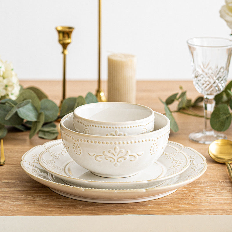 European-style embossed ceramic dinnerware set