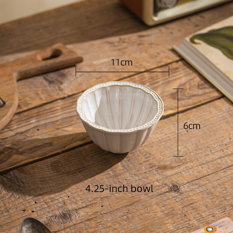 Vintage Scallop-Edge Ceramic Dinnerware