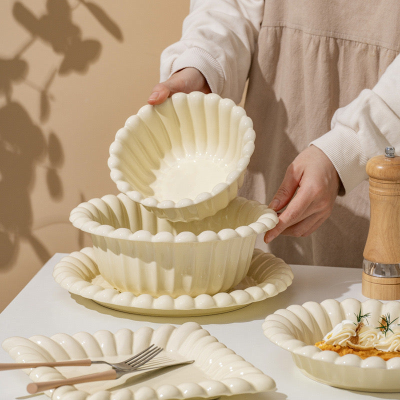 Cheesepie Ceramic Bowl and Plate Set